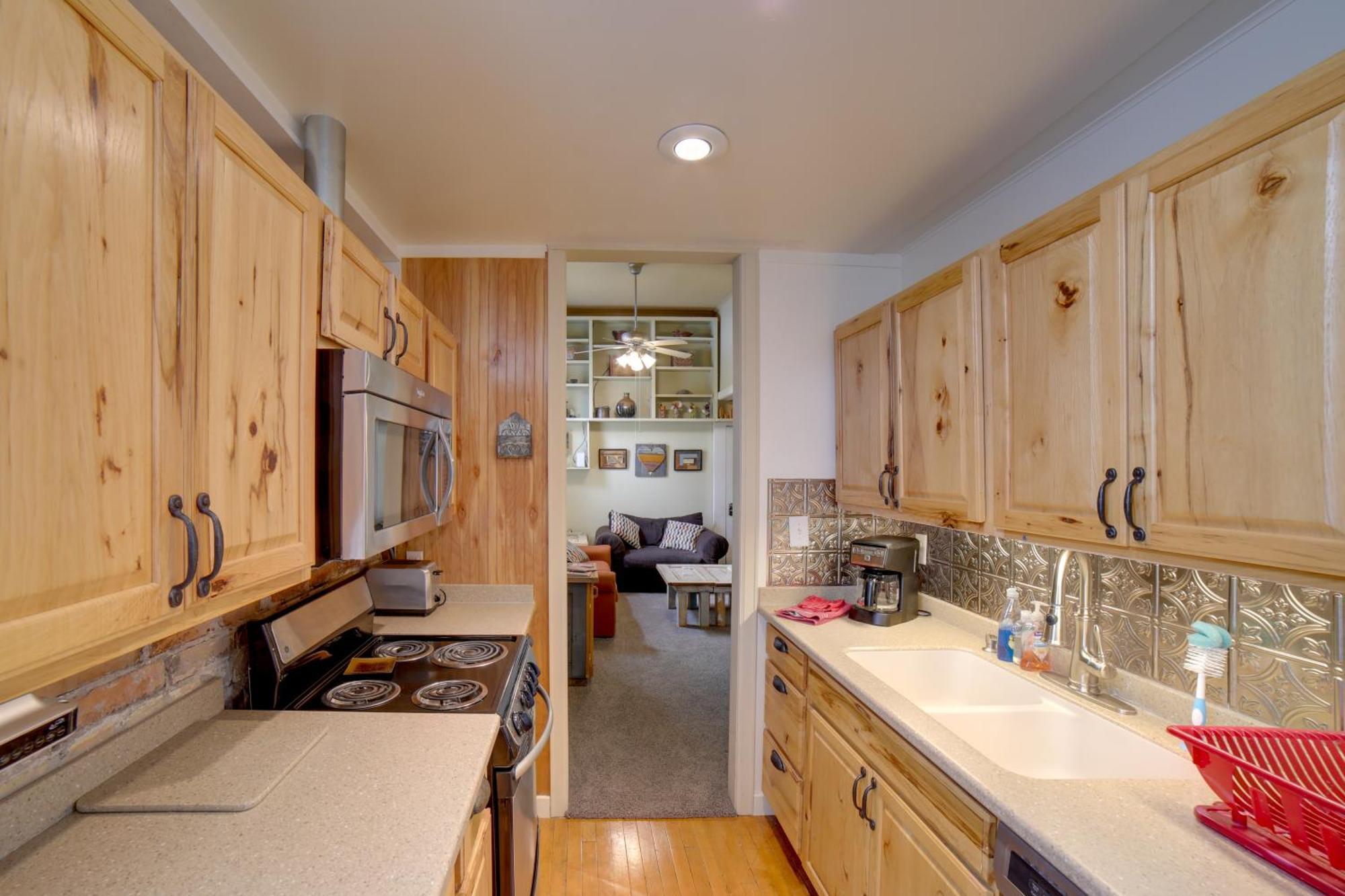 Walk To Water St And River Quaint Saugatuck Apt Bagian luar foto